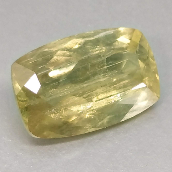 Султанит 10.24 Ct