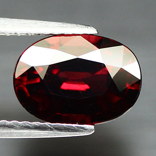 Родолит гранат 3.18 Ct