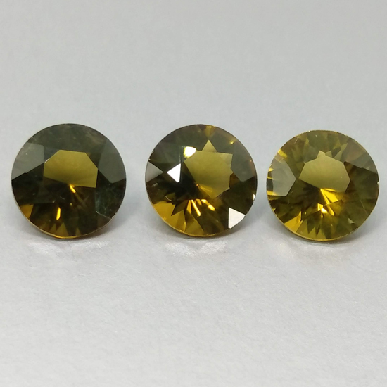 Раухтопазы 15.65 Ct комплект 3 шт.