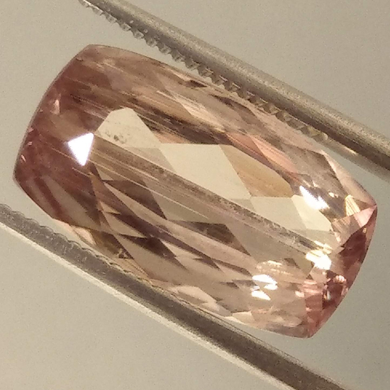 Султанит 6.04 Ct