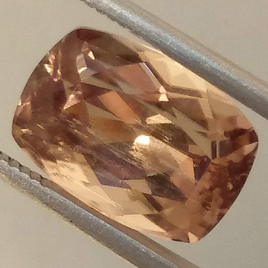Султанит 6.77 Ct