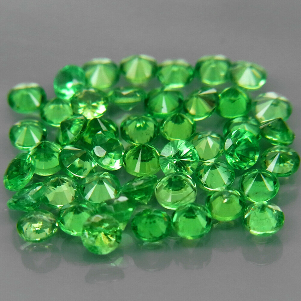 Цавориты 1.25ct 2.2 мм 25 шт