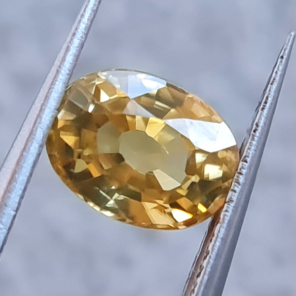 Желтый циркон 2.06ct