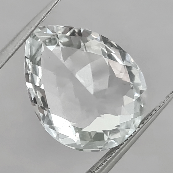 Белый топаз 17.25ct