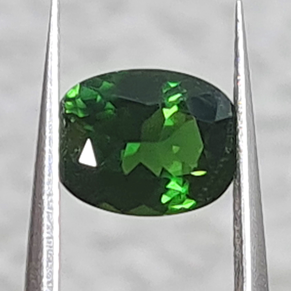 Зеленый турмалин 2.20ct