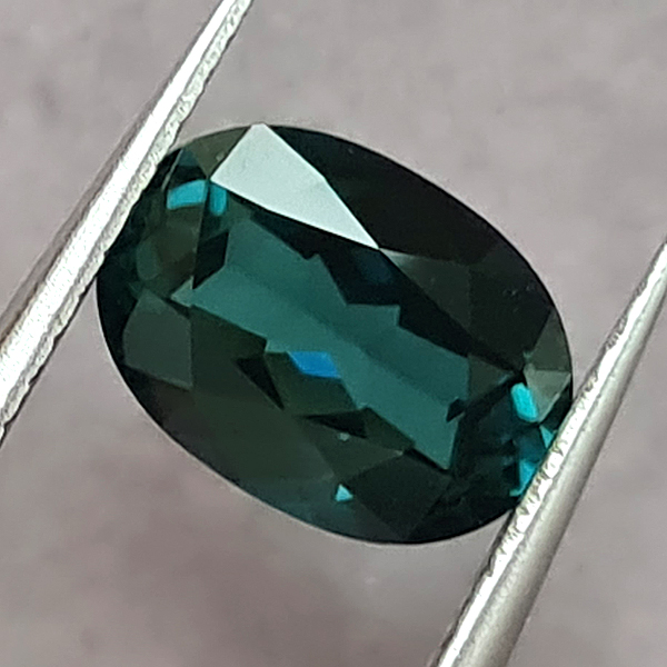 Турмалин индиголит 1.65ct