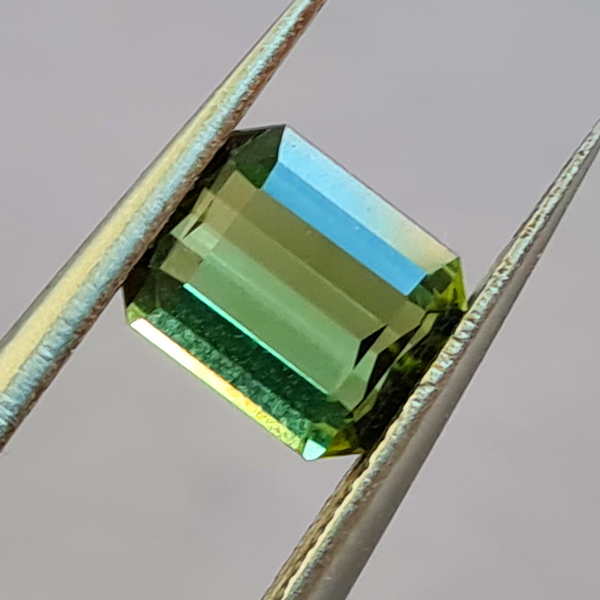 Зеленый турмалин 1.15ct