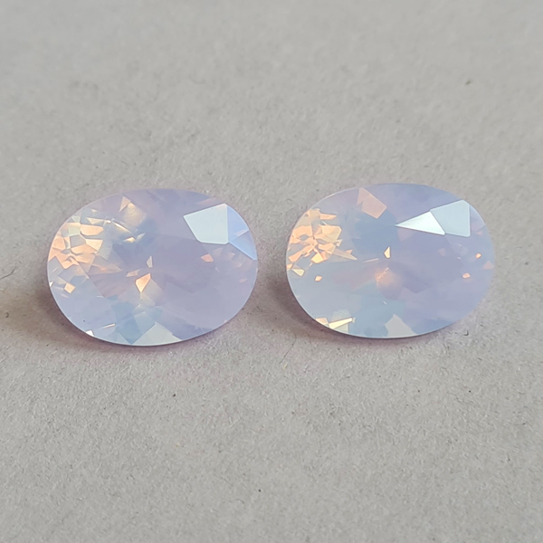 Лавандовые кварцы 16.05ct пара