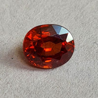 Оранжево-красный циркон 1.40ct
