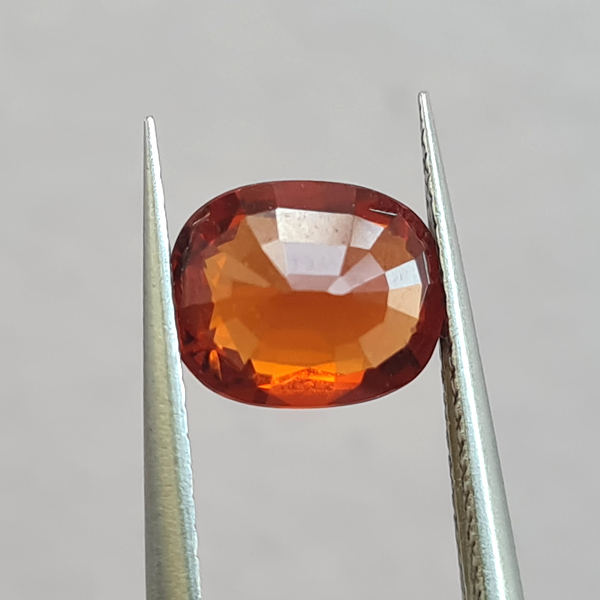 Спессартин гранат 2.02ct