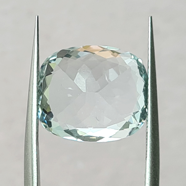 Аквамариновый топаз 9.25ct