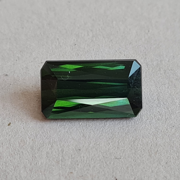 Зеленый турмалин 3.81ct — изображение 3