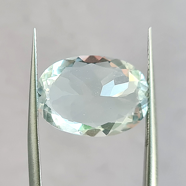 Аквамариновый топаз 10.90ct