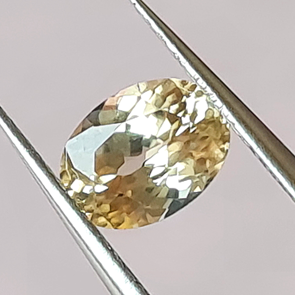 Желтый циркон 1.95ct
