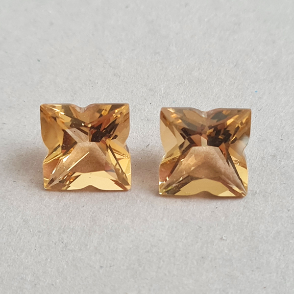 Желтые кварцы 8.50ct пара