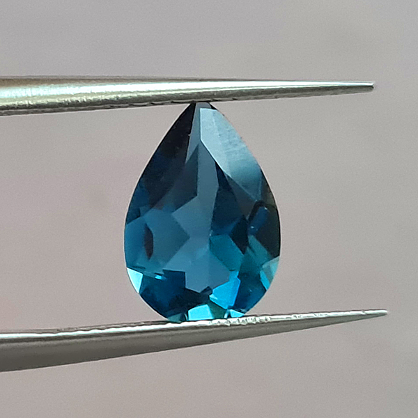 Топазы London Blue 3.53ct пара