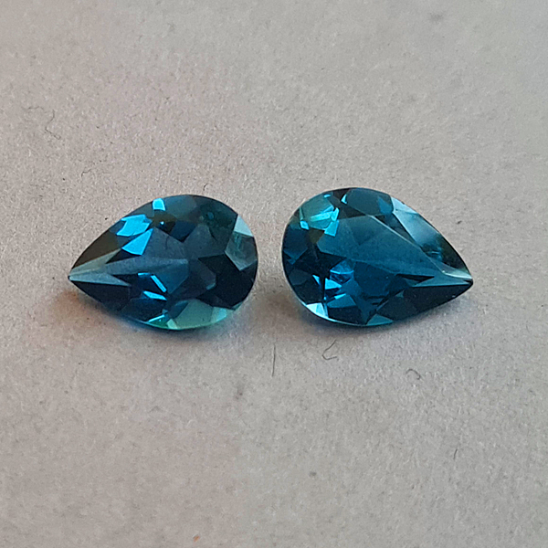 Топазы London Blue 3.55ct пара