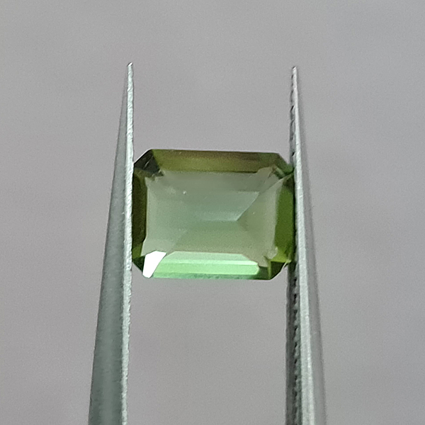 Зеленые турмалины 2.62ct пара