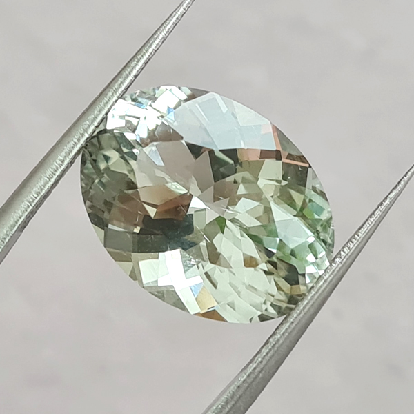 Празиолит 8.45ct