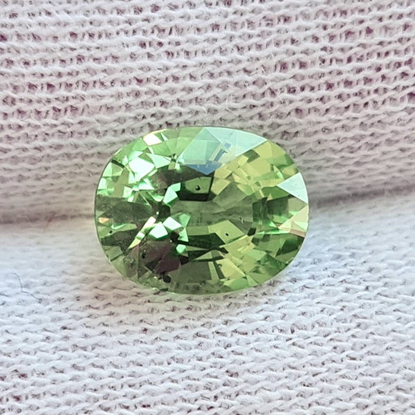 Цаворит гранат 2.06ct