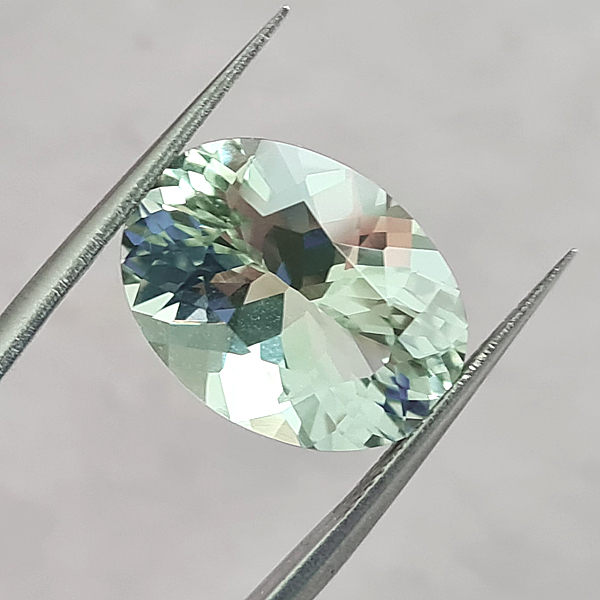 Празиолит 8.90ct