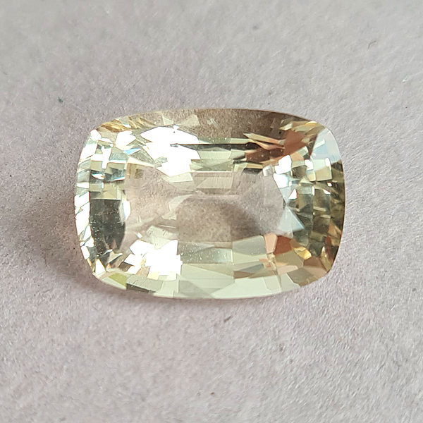 Гелиодор 6.80ct