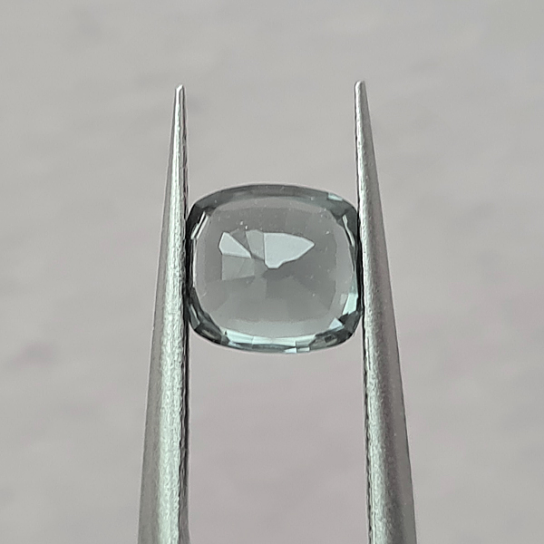Серая шпинель 1.15ct