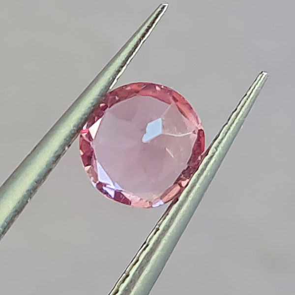 Ярко-розовые турмалины 0.96ct пара