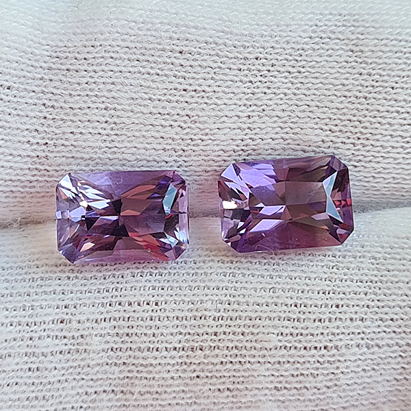 Боливийские аметисты 4.65ct пара