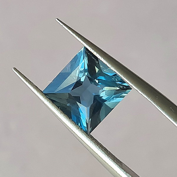 Топазы London Blue 7.30ct комплект