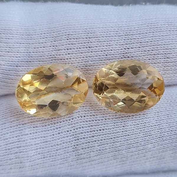 Цитрины 11.55ct пара
