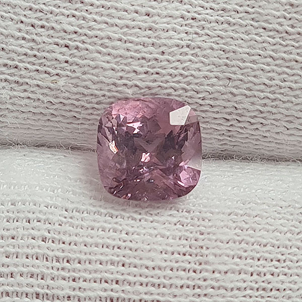 Бирманская шпинель 1.40ct