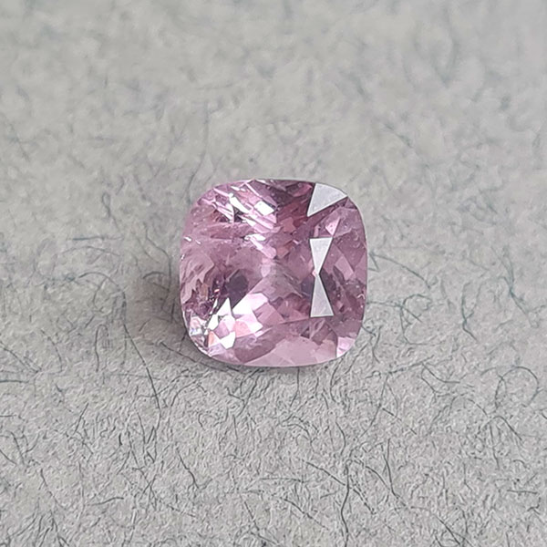 Бирманская шпинель 1.40ct
