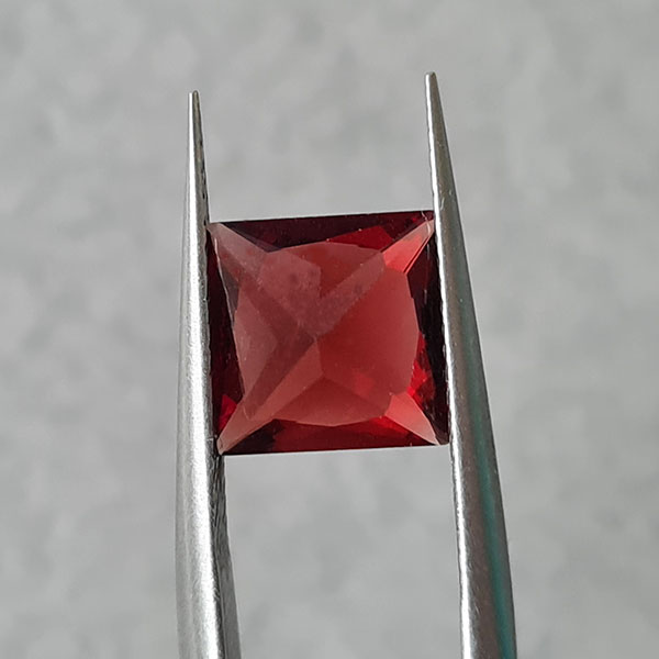Родолит гранат 2.66ct