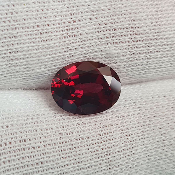 Родолит гранат 2.44ct