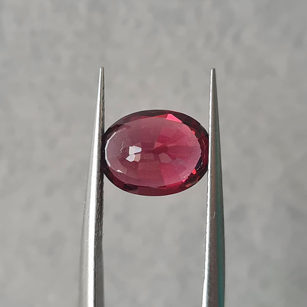 Родолит гранат 2.44ct