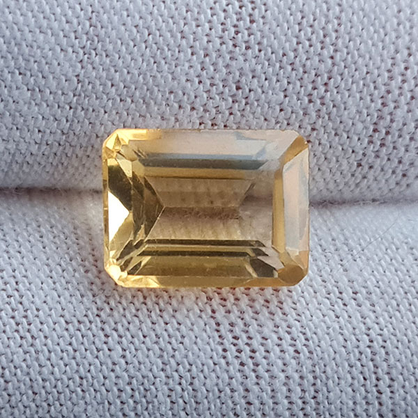 Желтый кварц 4.45ct