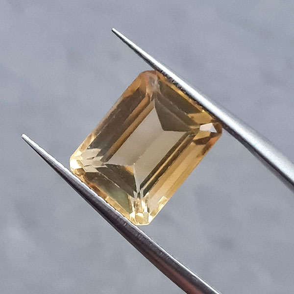 Желтый кварц 4.45ct