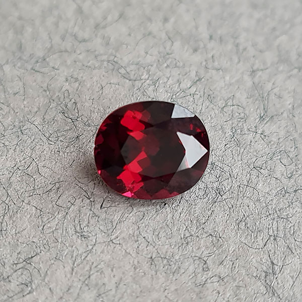 Родолит гранат 1.90ct