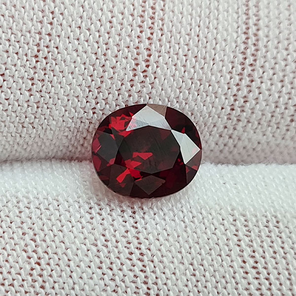 Родолит гранат 1.90ct