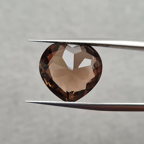 Дымчатый кварц 6.35ct