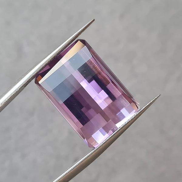 Боливийский аметист 14.70ct
