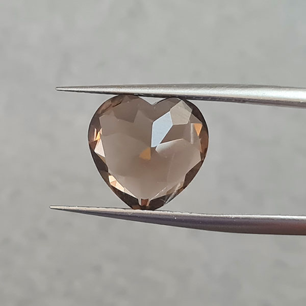 Дымчатый кварц 3.95ct