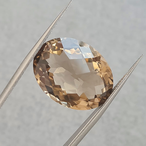 Дымчатый кварц 15.15ct