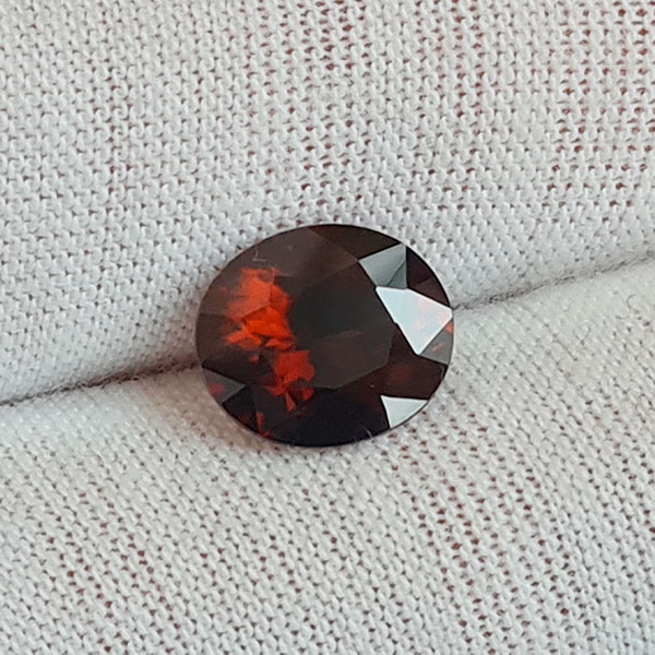 Циркон империал 3.80ct