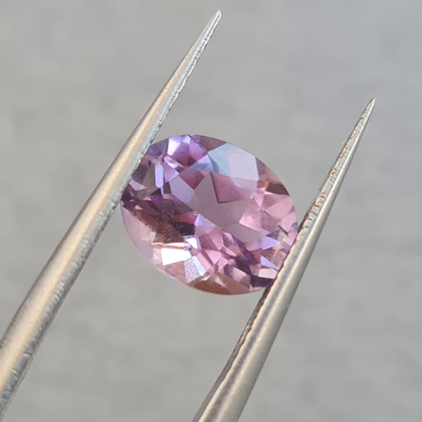 Бразильские аметисты 3.55ct пара