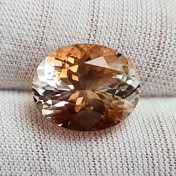 Винный топаз 10.45ct