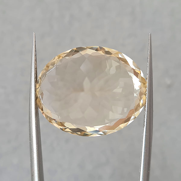 Цитрин 21.75ct
