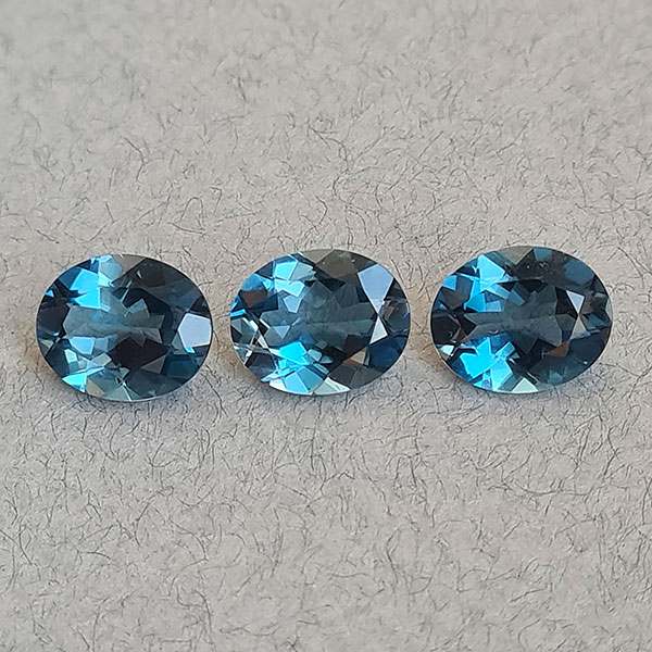 Топазы London Blue 11.45ct комплект