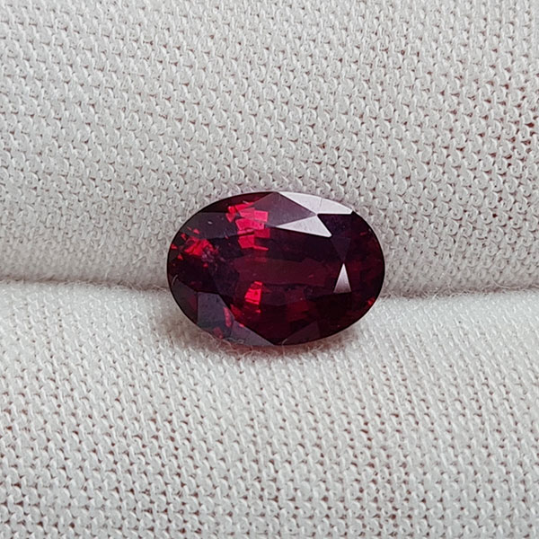 Родолит гранат 2.60ct
